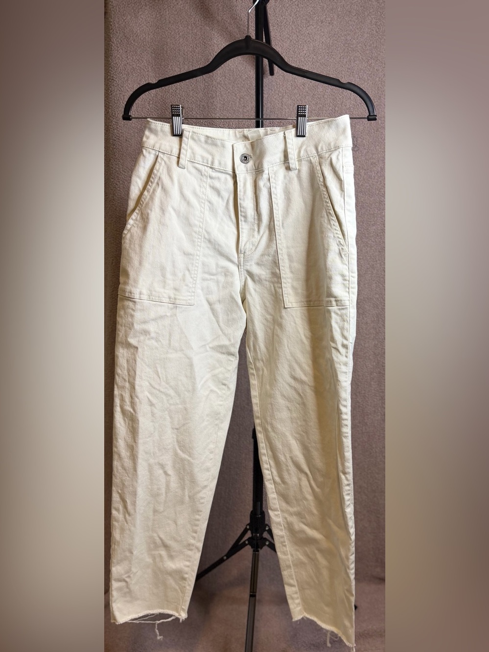 H&M Ivory Utility Straight Leg Crop Pants Size 6 Raw Hem High Rise